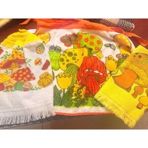 3pc SET VTG 1970s Mushroom Towel Apron Kitchen Towel Yellow Crochet Top Towel